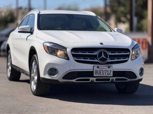 Polar White 2019 Mercedes-Benz GLA 250 Base