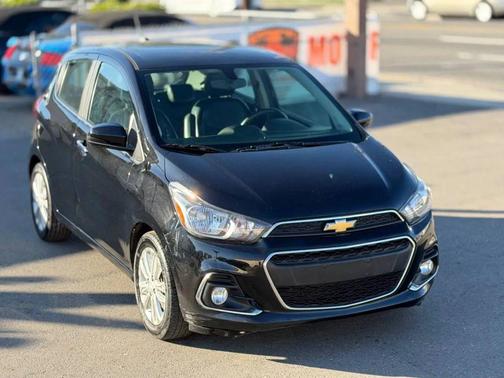 2017 Chevrolet Spark 2LT