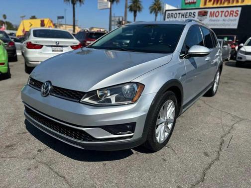 2017 Volkswagen Golf Alltrack TSI SEL