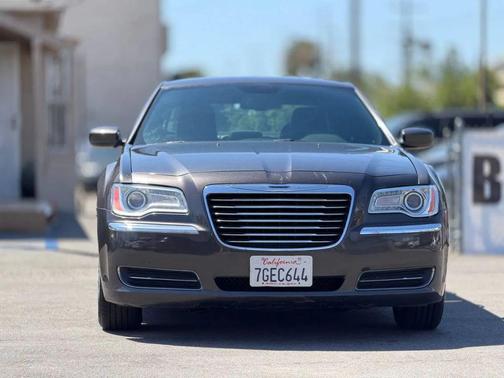 Gray 2014 Chrysler 300 S