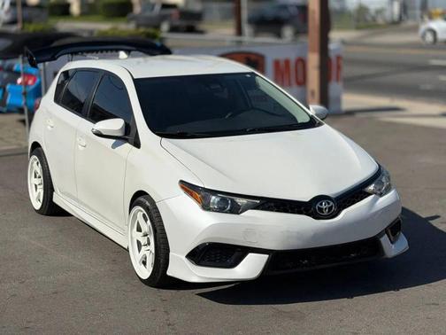 2018 Toyota Corolla iM Base