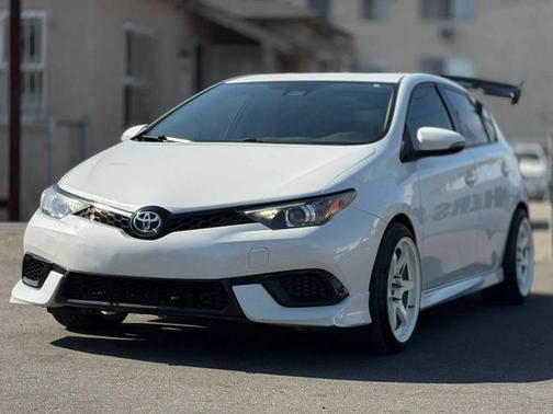 2018 Toyota Corolla iM Base