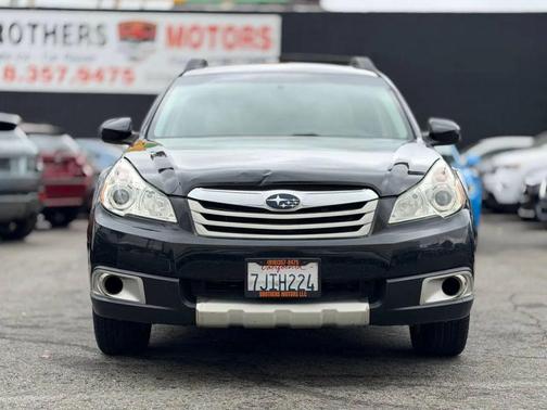 2010 Subaru Outback 2.5 i Limited