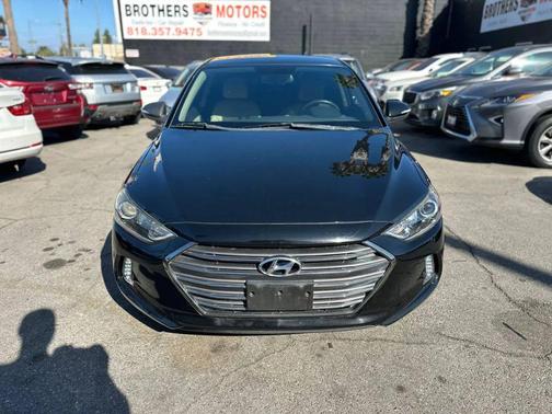 2017 Hyundai ELANTRA Limited