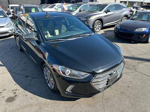 2017 Hyundai ELANTRA Limited