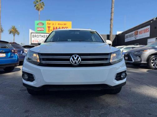 2014 Volkswagen Tiguan 2.0T SE 4MOTION