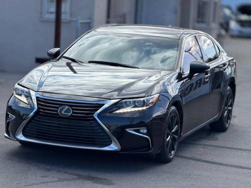 Black 2017 Lexus ES 350 Base
