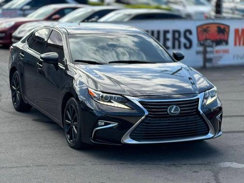 Black 2017 Lexus ES 350 Base