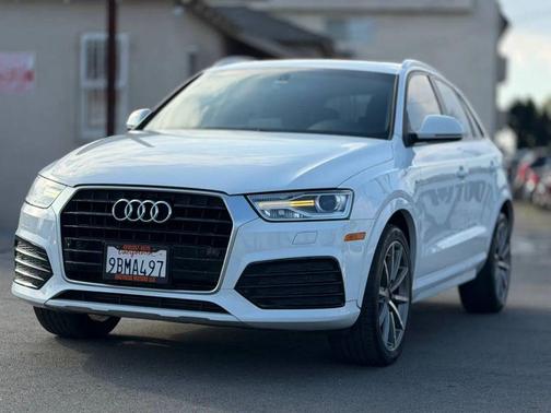 2018 Audi Q3 2.0T Sport Premium
