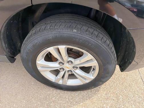 Black 2015 Chevrolet Equinox L