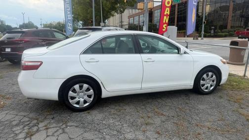 Super White 2007 Toyota Camry 4dr Sdn V6 Auto LE (Natl)