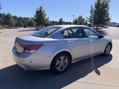 Alabaster Silver Metallic 2012 Honda Accord SE