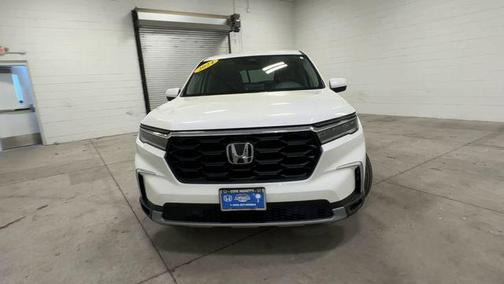 Platinum White 2024 Honda Pilot EX-L