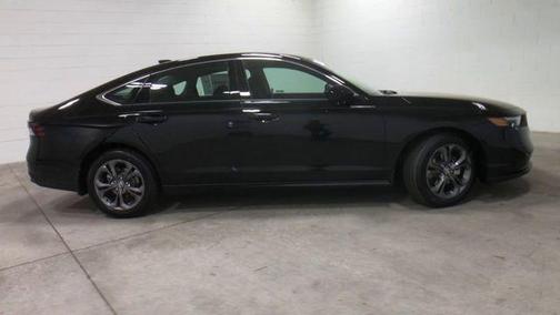 Crystal Black Pearl 2023 Honda Accord EX