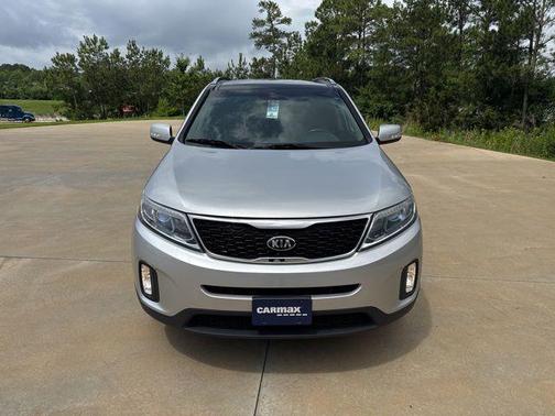 Bright Silver 2015 Kia Sorento EX