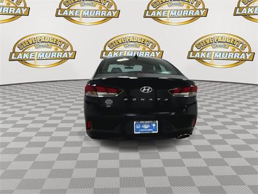 2018 Hyundai SONATA SE