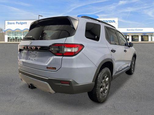 Sonic Gray Pearl 2026 Honda Pilot TrailSport
