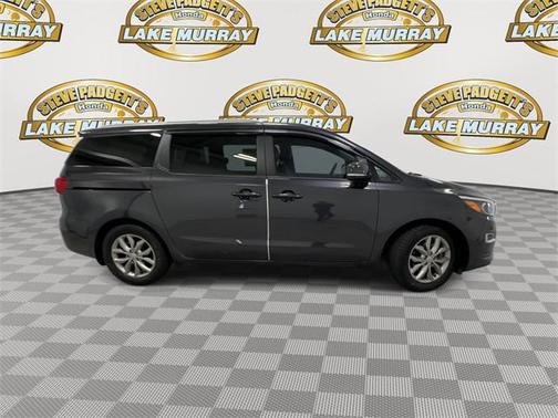 2021 Kia Sedona EX
