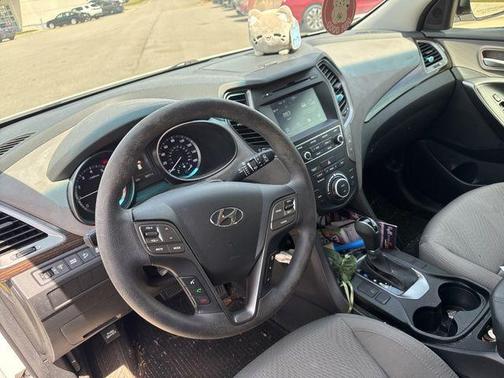 Frost White Pearl 2017 Hyundai Santa Fe Sport 2.4L