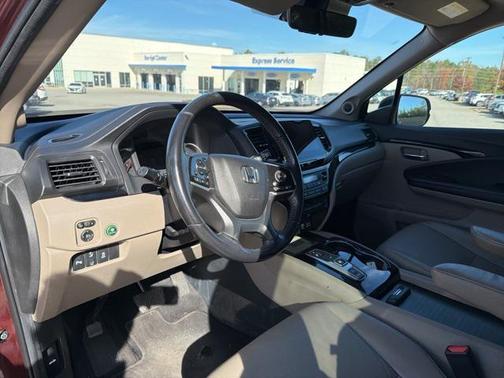 2022 Honda Pilot AWD Elite