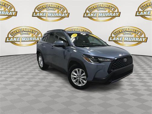 2024 Toyota Corolla Cross LE