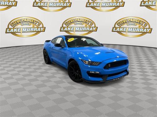 2017 Ford Shelby GT350 Base
