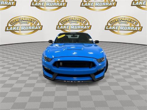 2017 Ford Shelby GT350 Base