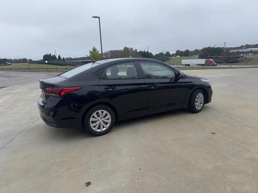 2019 Hyundai Accent SE