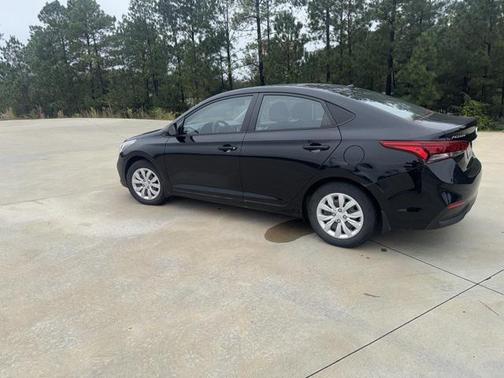 2019 Hyundai Accent SE