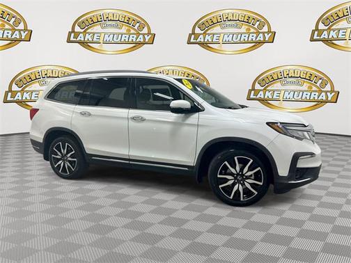 2022 Honda Pilot Touring 8-Passenger