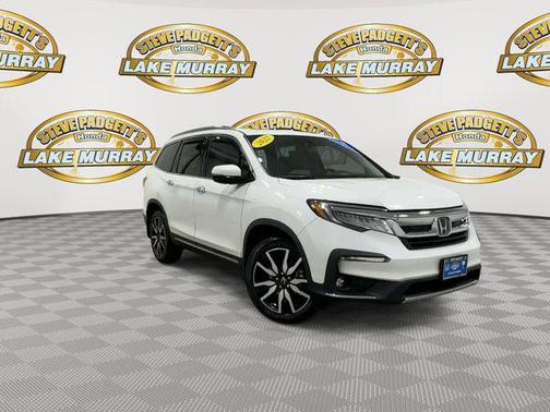 -Select- 2022 Honda Pilot Touring 8-Passenger