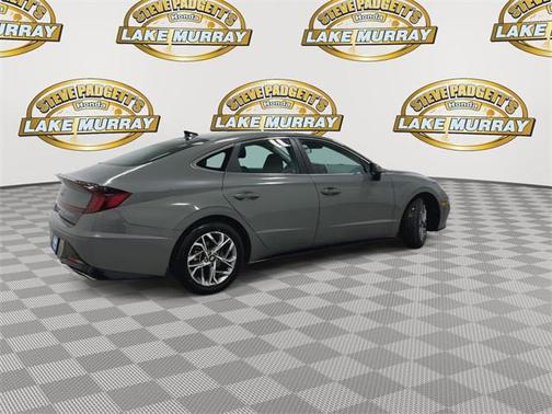 2022 Hyundai SONATA SEL