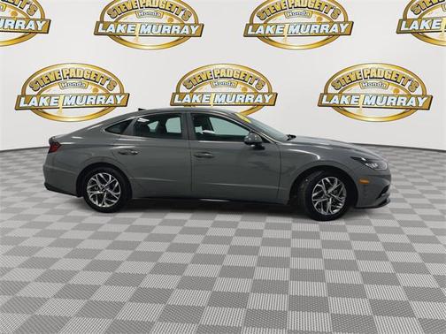 2022 Hyundai SONATA SEL