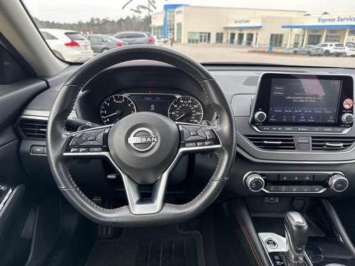 2024 Nissan Altima SR FWD