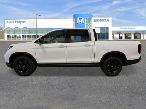 Platinum White Pearl 2026 Honda Ridgeline Black