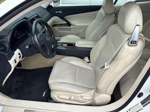 2010 Lexus IS 250C Base
