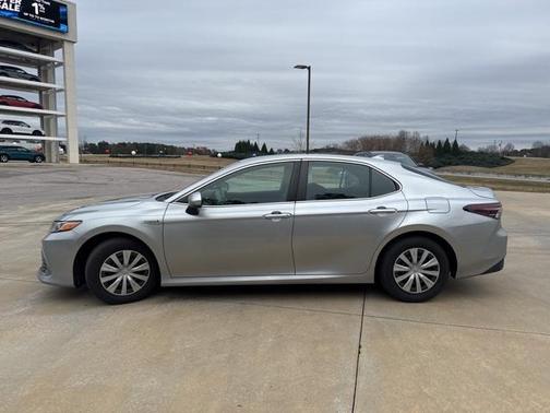 2021 Toyota Camry LE