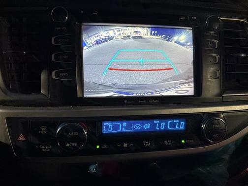 2017 Toyota Highlander LE Plus