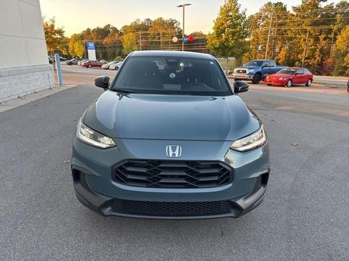 2025 Honda HR-V 2WD Sport