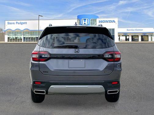 Modern Steel Metallic 2026 Honda Pilot Touring 8-Passenger