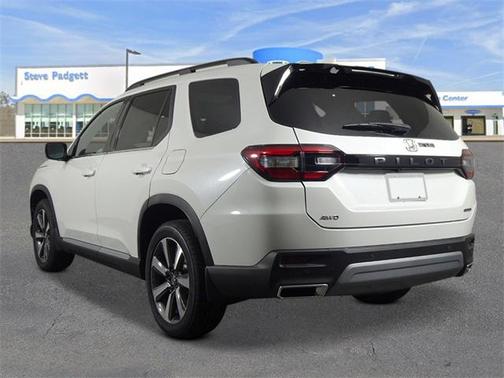 2025 Honda Pilot Touring 8-Passenger