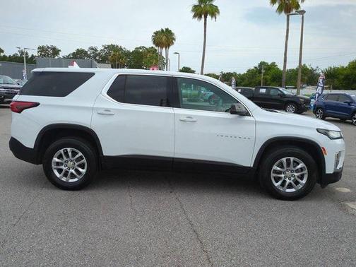 2022 Chevrolet Traverse LS