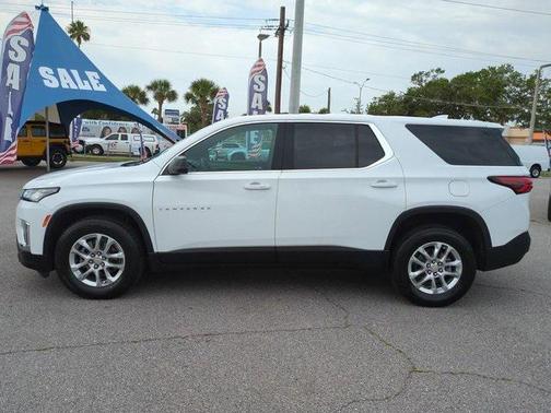 2022 Chevrolet Traverse LS