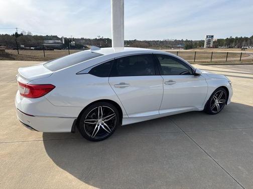 2021 Honda Accord Touring 2.0T