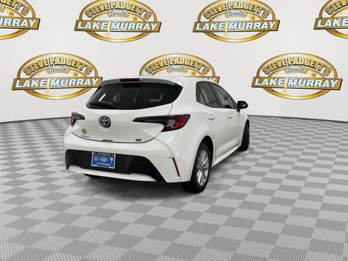 Ice Cap 2023 Toyota Corolla SE