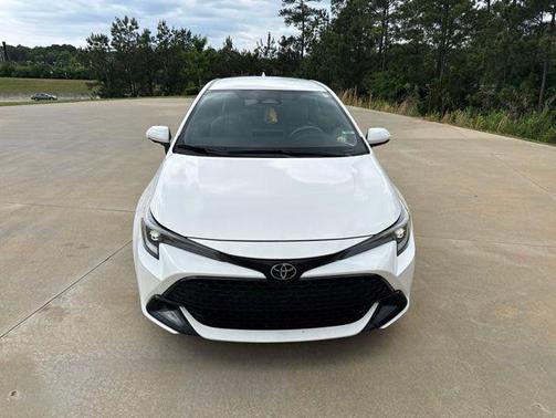 Ice Cap 2023 Toyota Corolla SE