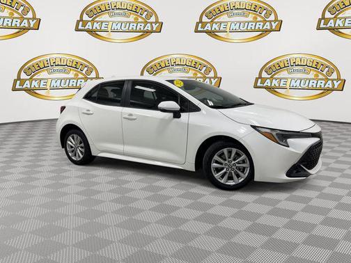 Ice Cap 2023 Toyota Corolla SE