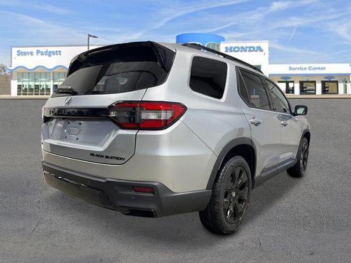 Solar Silver Metallic 2026 Honda Pilot Black Edition