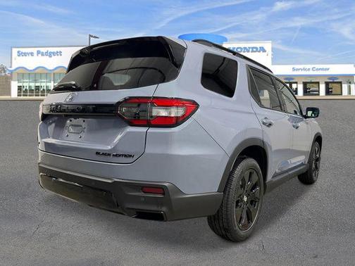 Sonic Gray Pearl 2026 Honda Pilot Black Edition
