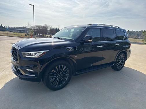 2020 INFINITI QX80 Luxe